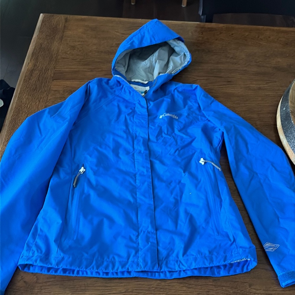 COLUMBIA SPORTSWEAR EUC Women’s Jacket Omni Tech Waterproof Breathable Size XS